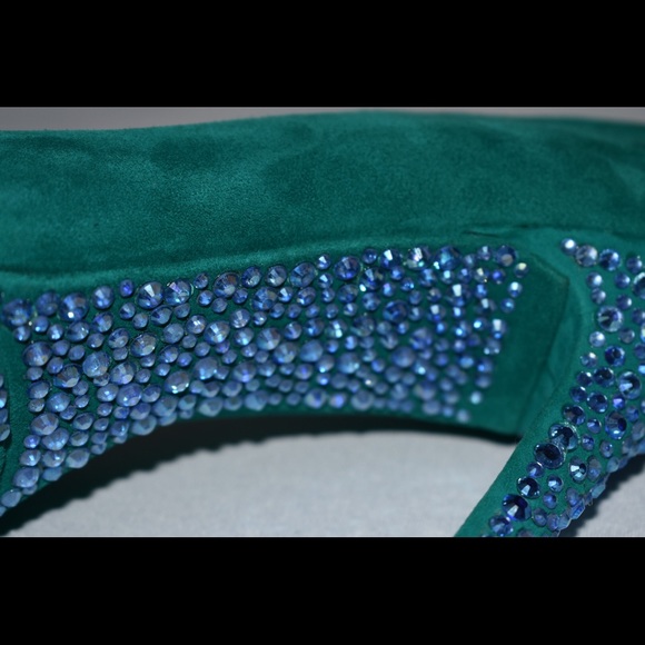 Brian Atwood crystal studded high heels - Picture 6 of 7